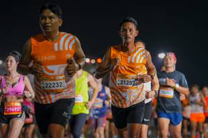 BIB: 29692, 22232, 21207
                            <button type="button" onclick="openModal(22980691)" class="btn btn-primary btn-sm float-right btn-popup" data-toggle="modal" data-target=".modal-high-quality">
                        <i class="fas fa-shopping-cart"></i> Add to Cart
                    </button>
                                            <button type="button" onclick="isThisMe(22980691, true)" class="btn btn-success btn-sm float-right btn-popup btn-isme hidden" data-toggle="tooltip" data-placement="bottom" title="นี่คือรูปของคุณใช่ไหม คลิกที่นี่เพื่อเอาเข้าอัลบั้ม">
                        <i class="fas fa-plus"></i> Add to album
                    </button>
                    <button type="button" onclick="isThisMe(22980691, false)" class="btn btn-warning btn-sm float-right btn-popup btn-isnotme hidden">
                        <i class="fas fa-ban"></i> Remove from album
                    </button>